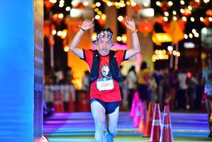 BIB: 5147
                            <button type="button" onclick="openModal(21803919)" class="btn btn-primary btn-sm float-right btn-popup" data-toggle="modal" data-target=".modal-high-quality">
                        <i class="fas fa-shopping-cart"></i> Add to Cart
                    </button>
                                            <button type="button" onclick="isThisMe(21803919, true)" class="btn btn-success btn-sm float-right btn-popup btn-isme hidden" data-toggle="tooltip" data-placement="bottom" title="นี่คือรูปของคุณใช่ไหม คลิกที่นี่เพื่อเอาเข้าอัลบั้ม">
                        <i class="fas fa-plus"></i> Add to album
                    </button>
                    <button type="button" onclick="isThisMe(21803919, false)" class="btn btn-warning btn-sm float-right btn-popup btn-isnotme hidden">
                        <i class="fas fa-ban"></i> Remove from album
                    </button>